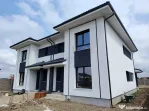 Duplex modern - teren generos - personalizare interioara