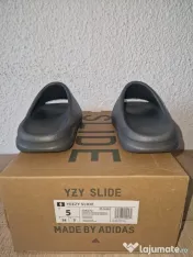 Papuci Yzy Slide Grey 