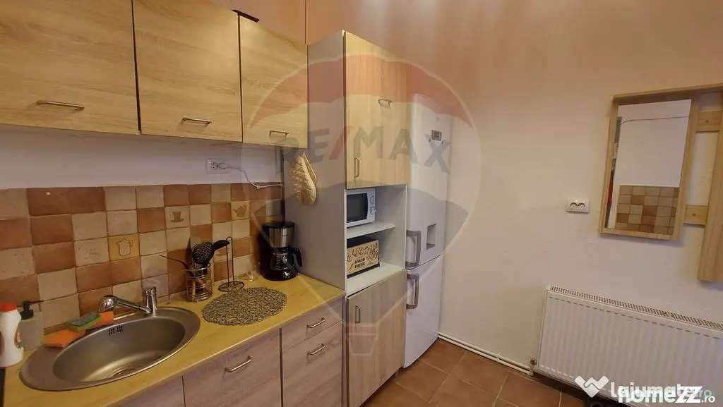 Apartament cu o camera la curte de vanzare pe Ady Endre, ... - Oradea (Bihor)