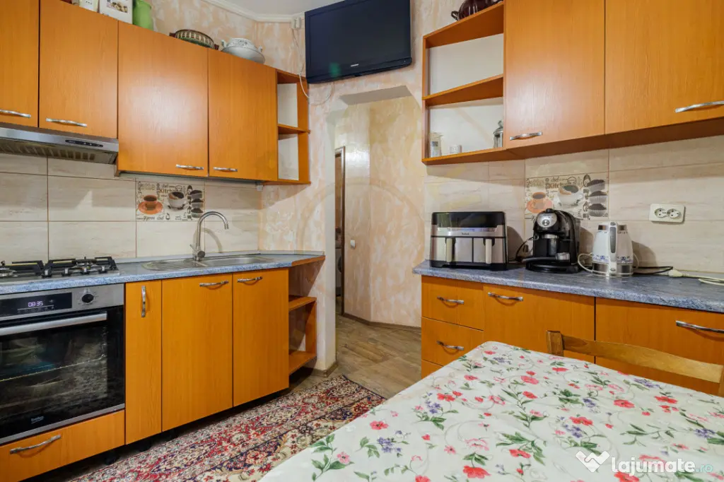 3 camere parter inalt 11 Iunie