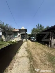 Casă de vanzare, 106 mp, teren 1.677 mp, sat Măgura, comun 