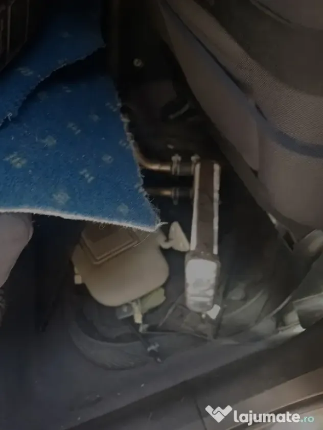 Vând urgent Nissan Primera 2002, pentru piese / rabla / reparare