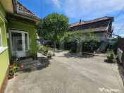 Casă renovată, 4.237mp teren intravilan, Dublu front strad 