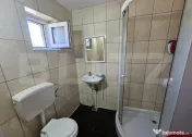 Casă renovată, 4.237mp teren intravilan, Dublu front strad 