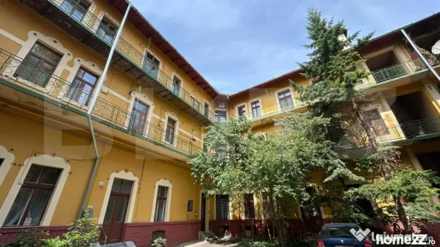Apartament 2 camere în incinta Palatului Stern, Centrul Ist - Oradea (Bihor)