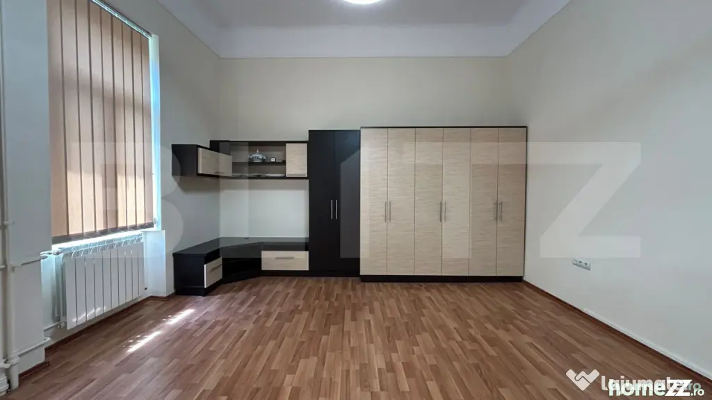 Apartament 2 camere în incinta Palatului Stern, Centrul Ist - Oradea (Bihor)