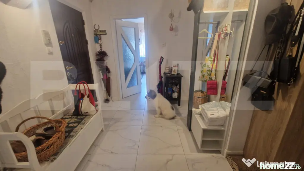 Apartament 4 camere lux Codlea, etaj intermediar, mobilat, p