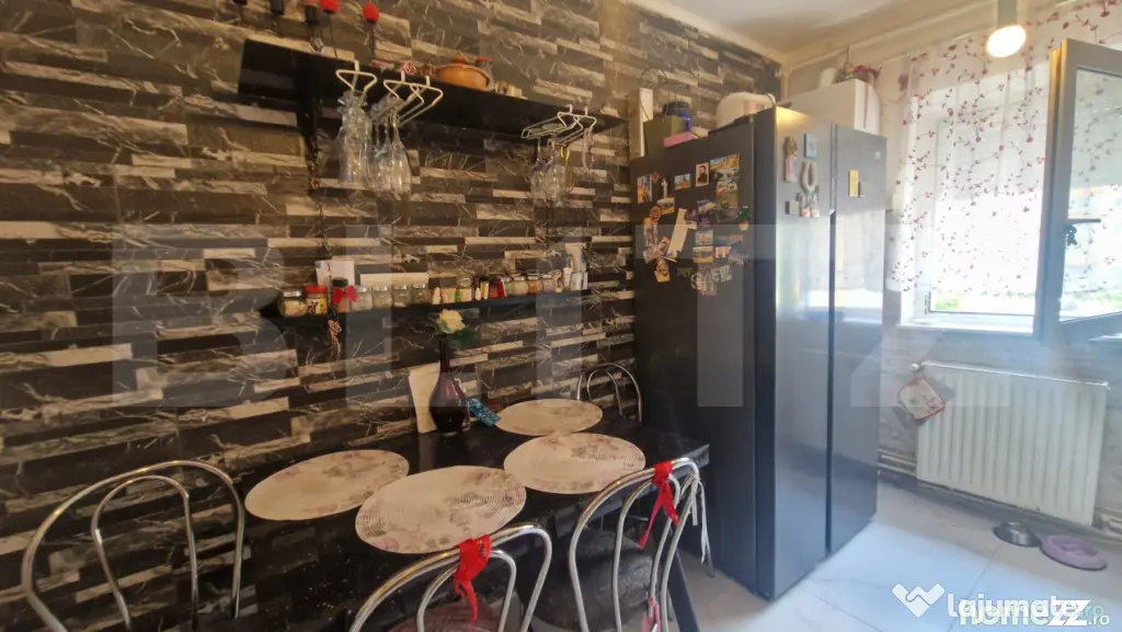 Apartament 4 camere lux Codlea, etaj intermediar, mobilat, p
