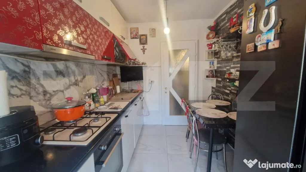 Apartament 4 camere lux Codlea- etaj intermediar, mobilat ,p