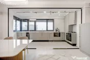 Apartament elegant de 2 camere, 82mp utili, loc de parcare ? 