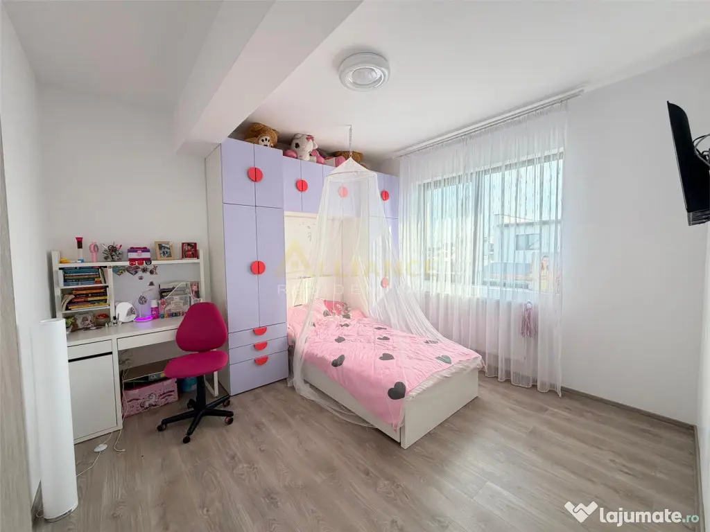 Duplex - 4 camere - 2 bai - 170mp teren