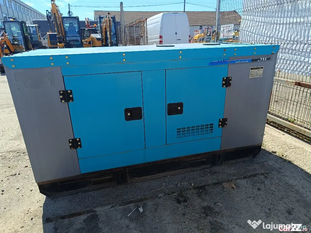 Generator trifazic YT-30-GF , 2023