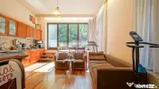 3 camere în Centrul Istoric: 90 mp, curte privată și vedere spre Tampa 
