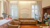 3 camere în Centrul Istoric: 90 mp, curte privată și v... 