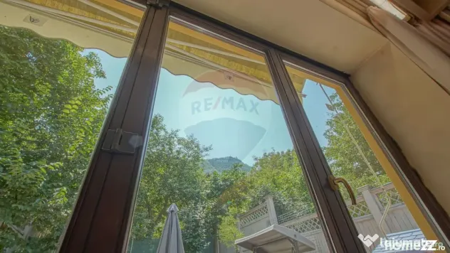 3 camere în Centrul Istoric: 90 mp, curte privată și v...