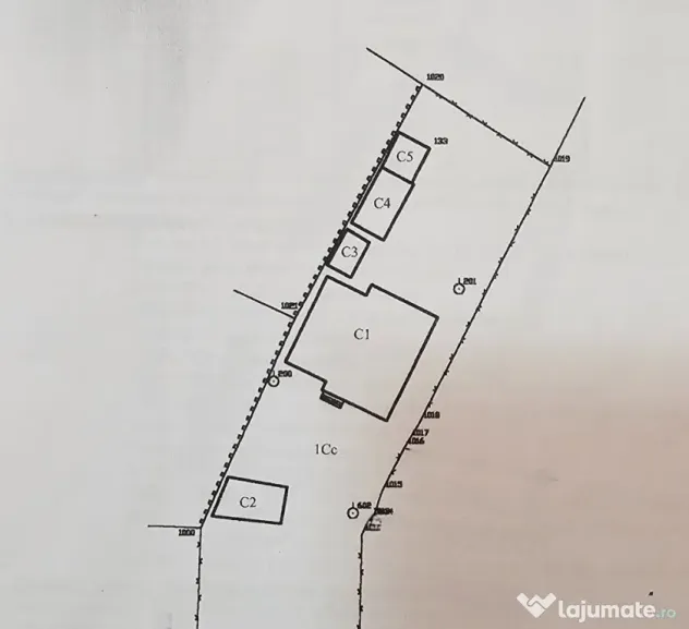 Casa cu veranda - proprietate de exceptie,teren generos 853 mp,St.cel