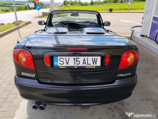 Vând Renault cabrio