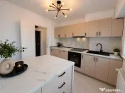 Apartament 2 camere I Complet renovat I Bucatarie mobilat...