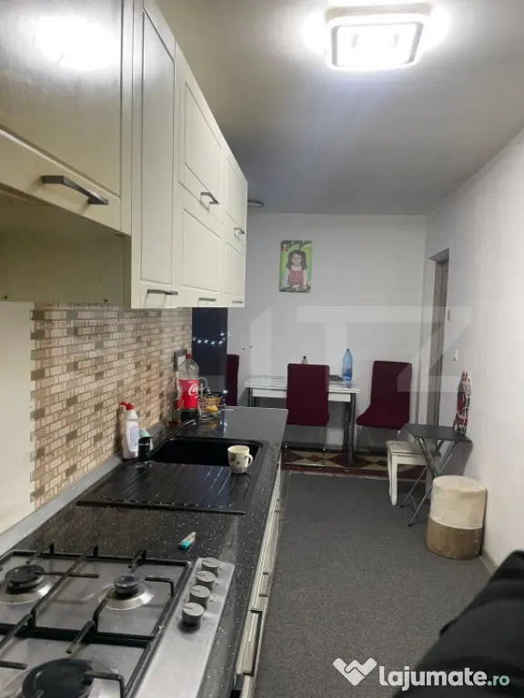Apartament de vanzare, 2 camere, 54 mp - Brasov
