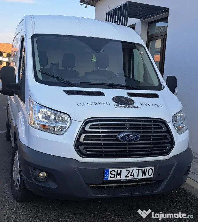Autoutilitara Ford Transit