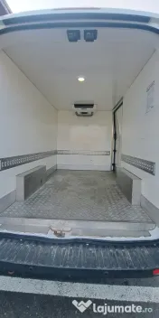 Autoutilitara Ford Transit