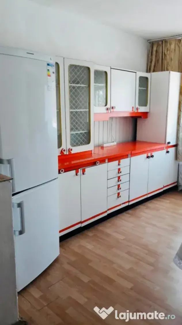 vand ap 2 camere Zalau Mihai Viteazu 39