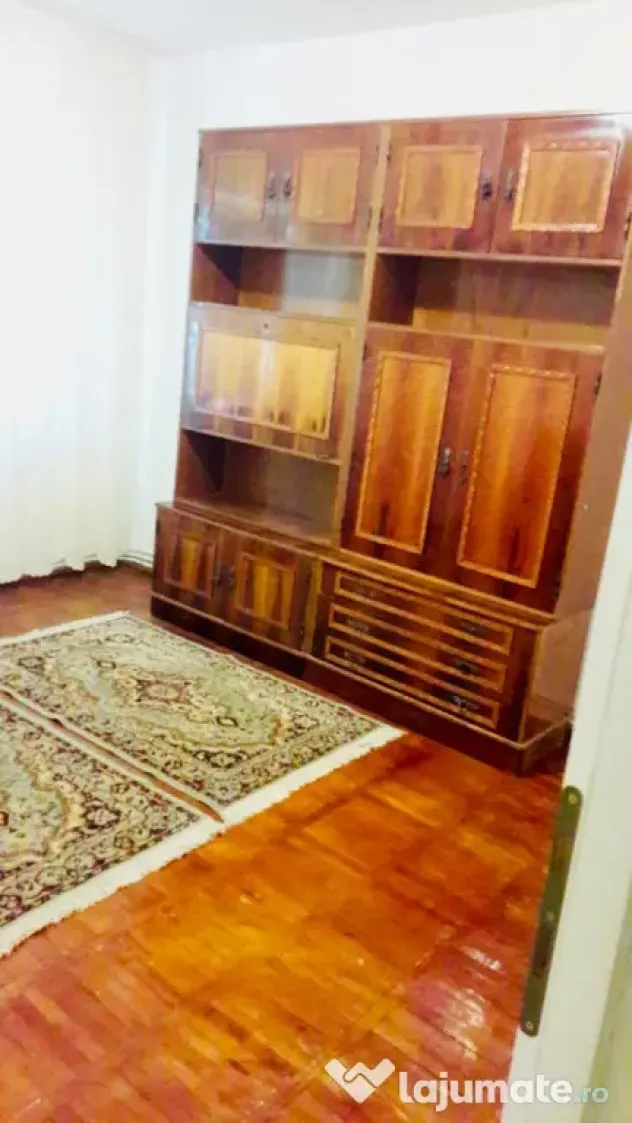 vand ap 2 camere Zalau Mihai Viteazu 39