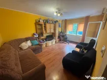 Apartament decomandat 2 camere, 49 mp, etaj 2, zona Brazda l