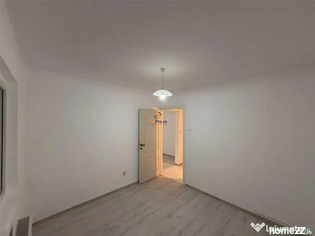 Apartament recent renovat cu centrala proprie parter zona Sa