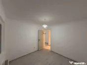 Apartament recent renovat cu centrala proprie parter zona Sa