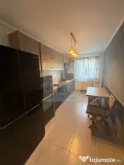 Apartament 2 camere mobilat/utilat LUX - zona Tractorul 