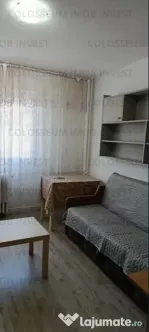 Camera de camin cu baie si bucatarie proprie - zona Tractorul