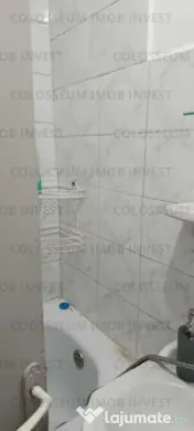 Camera de camin cu baie si bucatarie proprie - zona Tractorul 