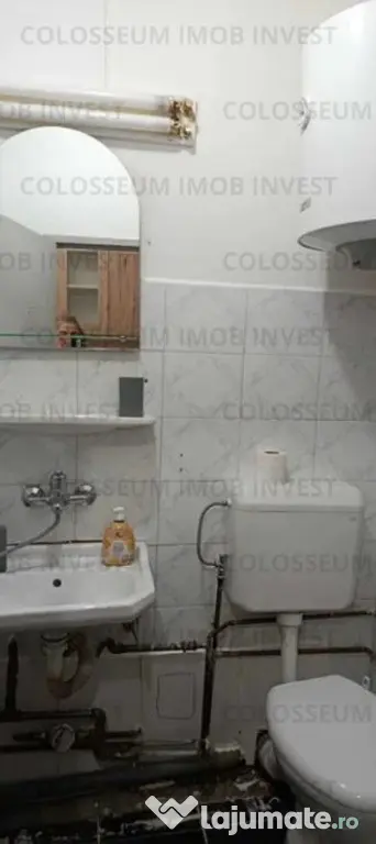 Camera de camin cu baie si bucatarie proprie - zona Tractorul