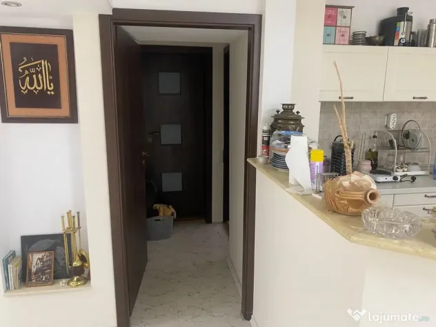 Apartament 4 camere(fost5) - Blv. Unirii(La fântâni), 1...