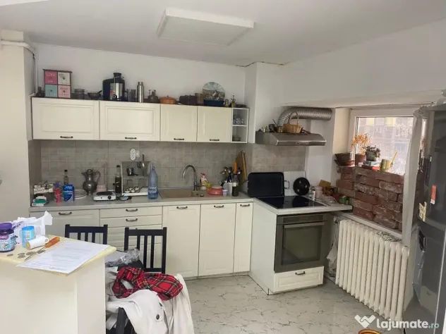 Apartament 4 camere(fost5) - Blv. Unirii(La fântâni), 1...