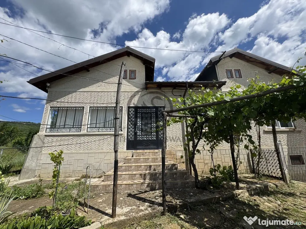 Casa de vanzare I Teren 3117mp I Malaiestii de Jos I Comi...