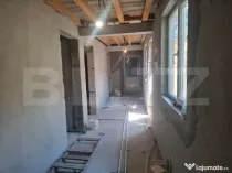 Casa cu priveliste panoramica deosebita + multa vegetatie