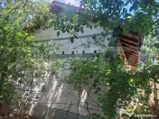 Casa cu priveliste panoramica deosebita + multa vegetatie 