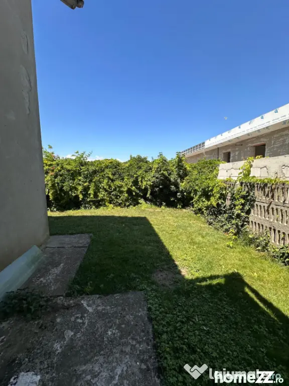 Casă de vânzare în Palazu Mare | 4 camere | Teren 655 mp - Constanta (Constanta)
