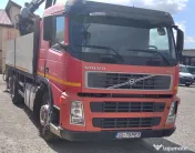 autocamion Volvo FM 62 RB Schwarzmuller, cu macara hidraulica tip HIAB 