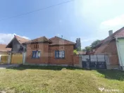 Casa cu teren generos de vanzare in Sibot, jud.Alba 