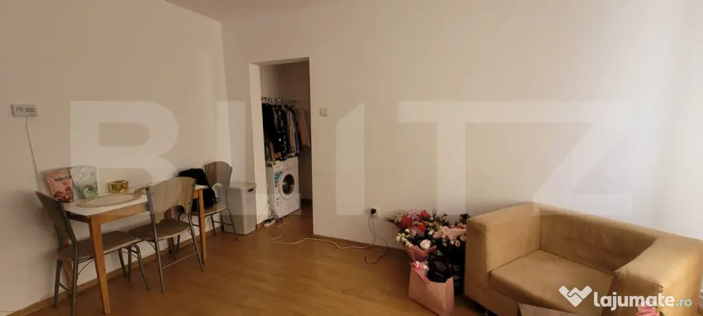 Apartament 3 camere, 50 mp, etaj intermediar, zona strazii R