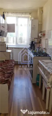 Apartament cu 3 camere - Central 