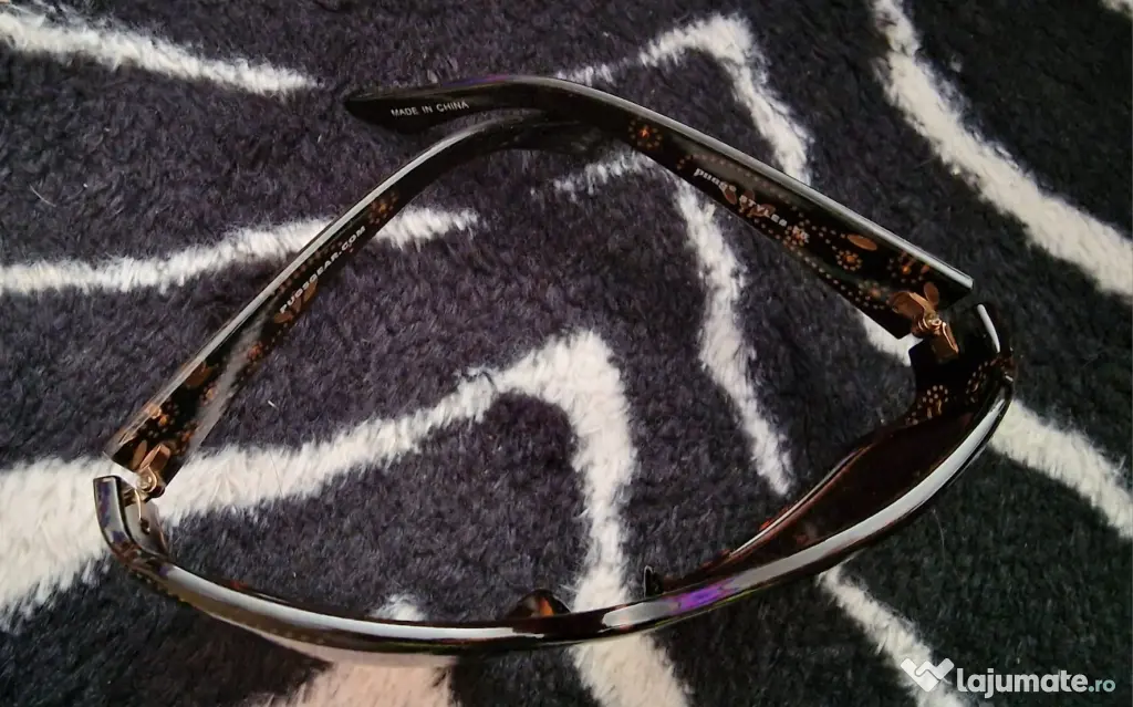 Pugs Gear, ochelari soare