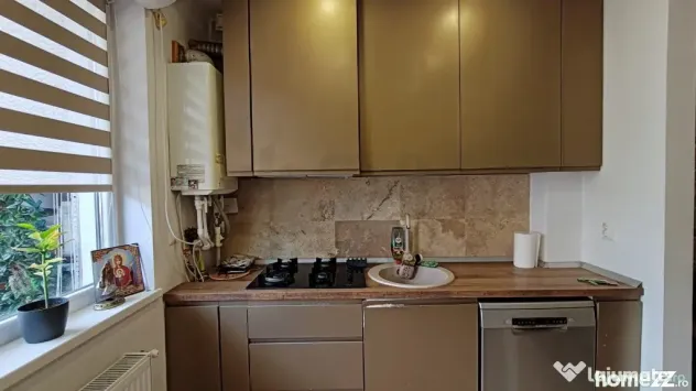 Apartament Decomandat 3 Camere si Loc Parcare Bd. Timisoa... - Bucuresti (Bucuresti-Ilfov)
