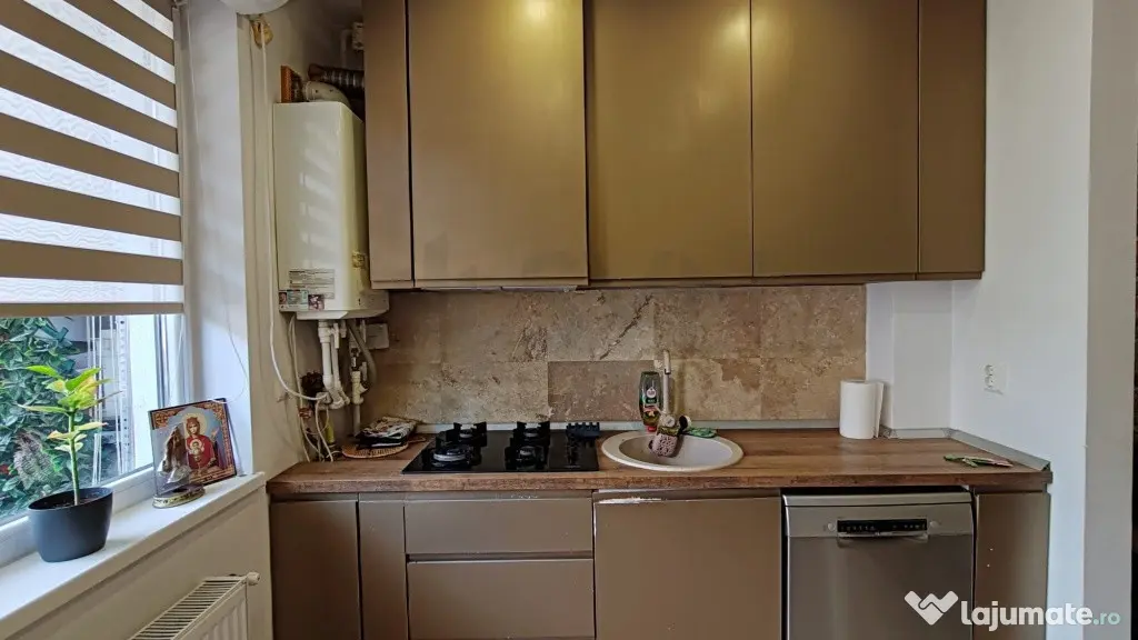 Apartament Decomandat 3 Camere si Loc Parcare Bd. Timisoa...