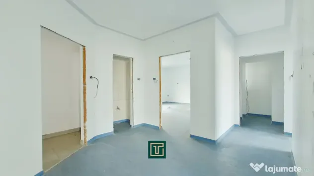 Clădire emblematică rara cu 13 camere pe Calea Victoriei |