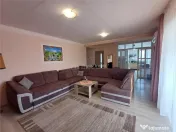 Apartament 4 camere 2 bai terasa mare de 