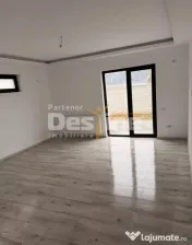 Casa singulara la cheie, curte proprie, P+1, zona centrala,